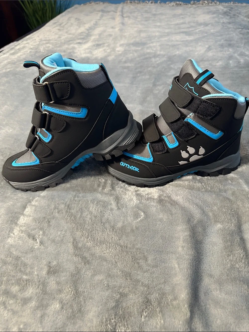 NWOT VITIKE Hiking Snow Boots Sz 37 or US 5-5.5 BOYS